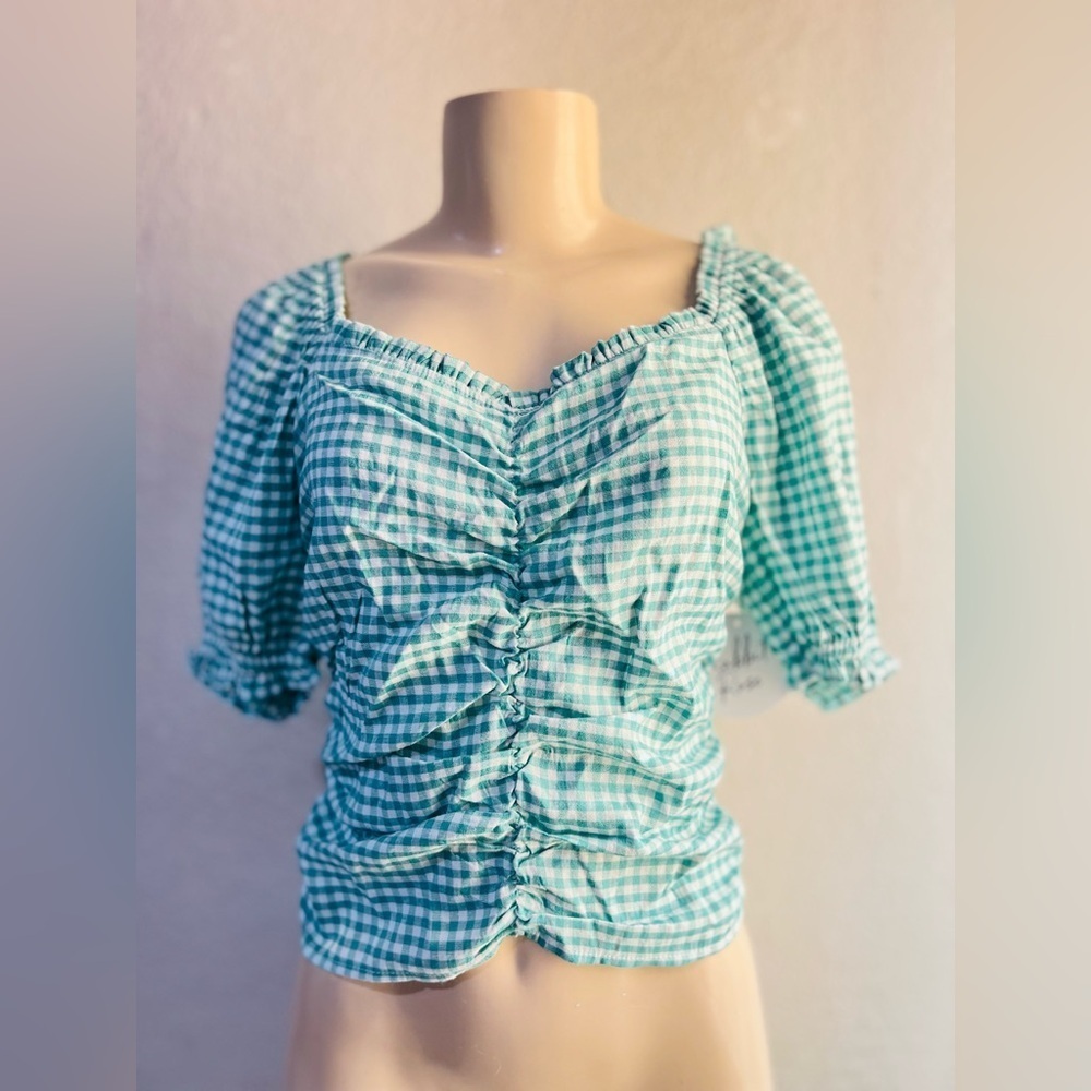 Rabbit Rose New Women's Blouse Top SZ small NWT Green Gingham plaid Cropped